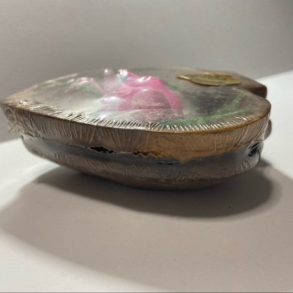 Vtg Hawaiian souvenir wooden trinket bowl - Picture 2 of 4